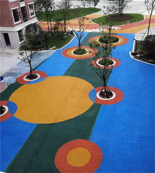 彩石胶粘石透水路面